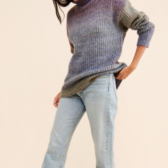 RD Style Ombré Turtleneck Sweater. Cozy winter sweater. Blue and orange sweater - Picture 4 of 7